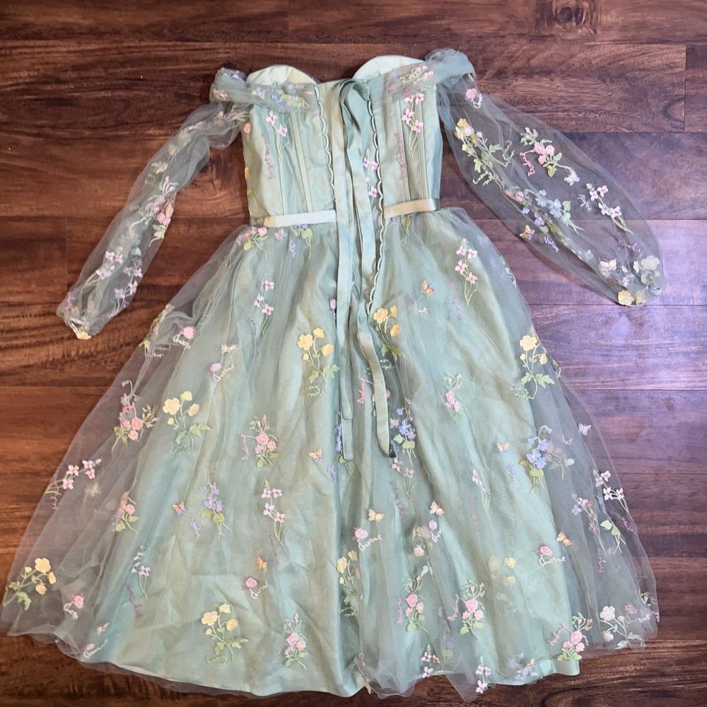 Fairytale Floral Green Tulle Long Sleeve Party Dress Size 8 Flowers Butterfly - Picture 3 of 10